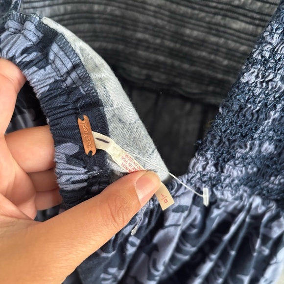 NWOT free people dear Delilah blue floral puff sleeve smocked mini dress - Picture 6 of 6